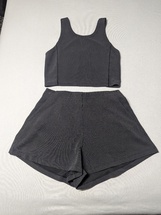 lululemon athletica Pants - Lululemon Ribbed Softstreme Matching Set - Size 6